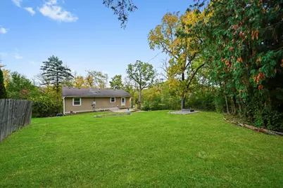 171 Lakeshore Drive, Carpentersville, IL 60110 - Photo 25