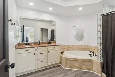 315 Hill Street #A, Wauconda, IL 60084 - Photo 15