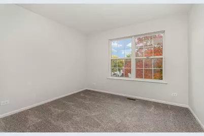 2746 Hillsboro Boulevard, Aurora, IL 60503 - Photo 19