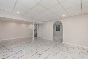 2746 Hillsboro Blvd, Aurora, IL 60503 - Photo 21