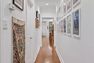 1048 W Lawrence Ave, Chicago, IL 60640 - Photo 11