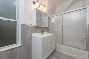 3020 Ezekiel Ave, Zion, IL 60099 - Photo 11