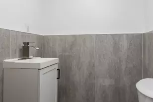 3020 Ezekiel Ave, Zion, IL 60099 - Photo 7