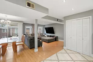 9708 S Nottingham Ave, Chicago Ridge, IL 60415 - Photo 9