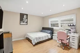 9708 S Nottingham Ave, Chicago Ridge, IL 60415 - Photo 13