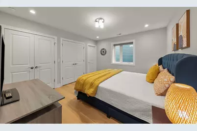 1126 Pitner Avenue, Evanston, IL 60202 - Photo 25