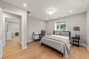 1126 Pitner Ave, Evanston, IL 60202 - Photo 29