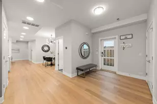 1126 Pitner Ave, Evanston, IL 60202 - Photo 5