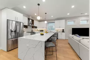 1126 Pitner Ave, Evanston, IL 60202 - Photo 7