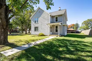 305 S Perry St, Carlock, IL 61725 - Photo 23