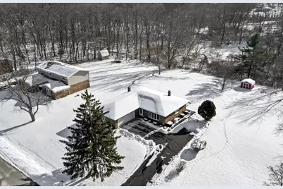 2033 E Hickory Street, Crete, IL 60417 - Photo 3