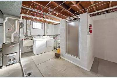 2033 E Hickory Street, Crete, IL 60417 - Photo 21