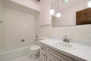 2033 E Hickory St, Crete, IL 60417 - Photo 17