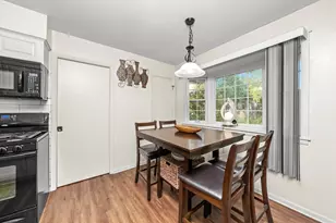 71 Hereford Dr, Crete, IL 60417 - Photo 9