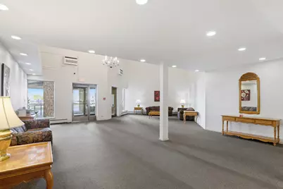 1375 Rebecca Drive #213, Hoffman Estates, IL 60169 - Photo 3