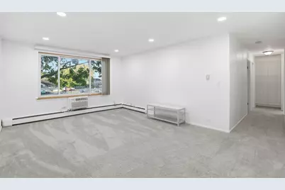 1375 Rebecca Drive #213, Hoffman Estates, IL 60169 - Photo 5