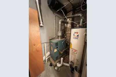 8607 W Cermak Road, North Riverside, IL 60546 - Photo 5