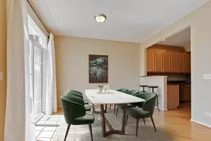 473 Bay Tree Cir, Vernon Hills, IL 60061 - Photo 7