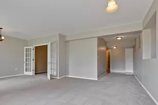 473 Bay Tree Cir, Vernon Hills, IL 60061 - Photo 11