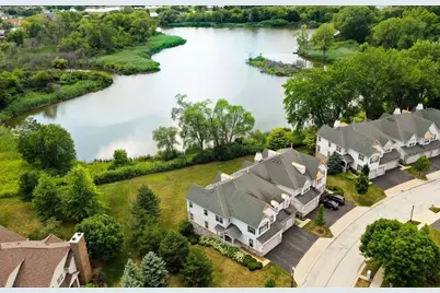 473 Bay Tree Circle, Vernon Hills, IL 60061 - Photo 3