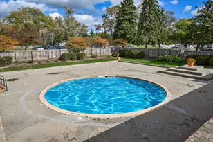 1931 Prairie Square, Schaumburg, IL 60173 - Photo 17