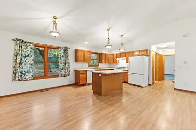 2216 Gainsboro Avenue, Davis, IL 61019 - Photo 9