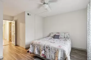 634 Robin Ct, Grayslake, IL 60030 - Photo 19