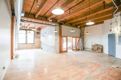 1700 W Irving Park Road #109, Chicago, IL 60613 - Photo 5