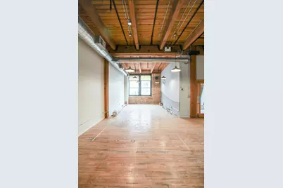 1700 W Irving Park Road #109, Chicago, IL 60613 - Photo 3