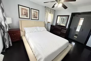 5501 Mulford St, Skokie, IL 60077 - Photo 19