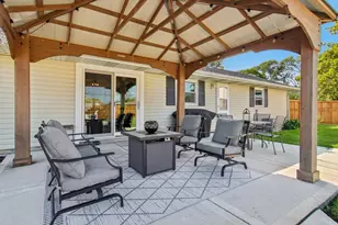 4 Larsen Cir, Romeoville, IL 60446 - Photo 29