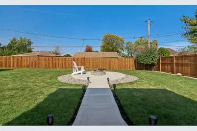 4 Larsen Circle, Romeoville, IL 60446 - Photo 31