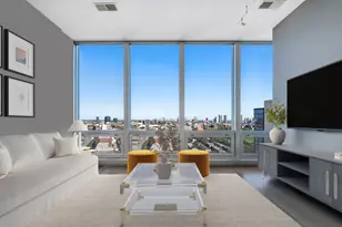 500 W Superior St, Chicago, IL 60654 - Photo 5