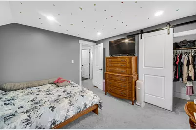 1521 Catalpa Avenue, Waukegan, IL 60085 - Photo 17