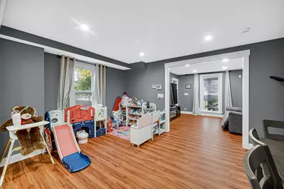 1521 Catalpa Avenue, Waukegan, IL 60085 - Photo 13