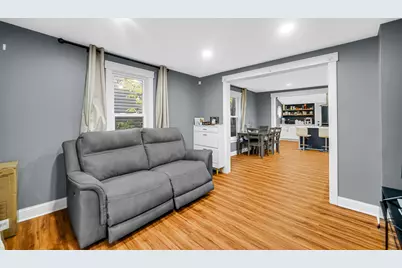 1521 Catalpa Avenue, Waukegan, IL 60085 - Photo 5