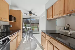 [Address not provided], Darien, IL 60561 - Photo 9