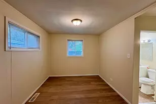 17318 Walter St, Lansing, IL 60438 - Photo 7