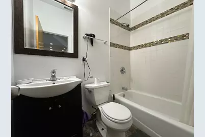 2835 N Damen Avenue #2R, Chicago, IL 60618 - Photo 19