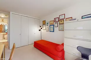 601 E 32nd St, Chicago, IL 60616 - Photo 13