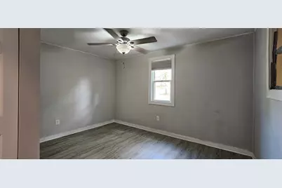 1009 8th Avenue, Rock Falls, IL 61071 - Photo 9