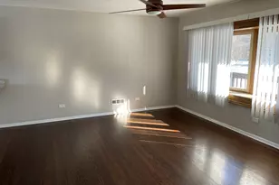 83 Indianwood Dr, Thornton, IL 60476 - Photo 3