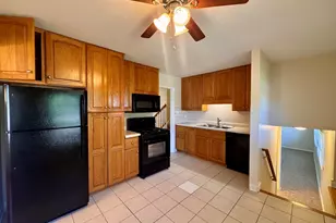 19252 Oakwood Ave, Lansing, IL 60438 - Photo 7