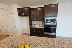 24408 W Alexis Ln, Plainfield, IL 60585 - Photo 9