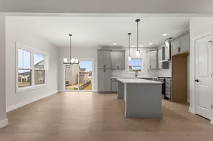 710 Wheatley Dr, Mahomet, IL 61853 - Photo 9