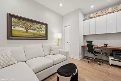 212 W Washington Street #1807, Chicago, IL 60606 - Photo 15