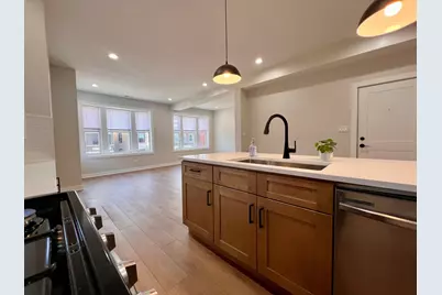 [Address not provided], Chicago, IL 60651 - Photo 3