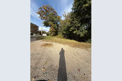 2501 E Cass Street, Joliet, IL 60432 - Photo 9