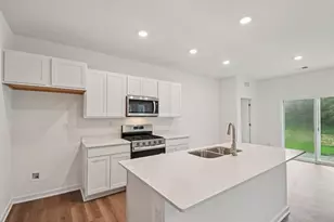 6497 Juniper Dr, Wonder Lake, IL 60097 - Photo 9