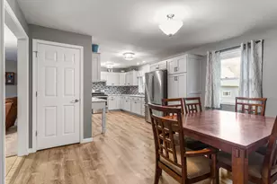 110 5th St, Riverdale, IL 61851 - Photo 9